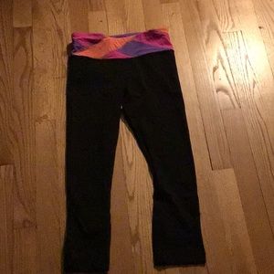 Lululemon size 2 3/4 tights original